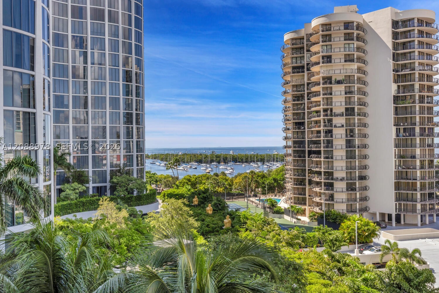 2831 S Bayshore Dr #702