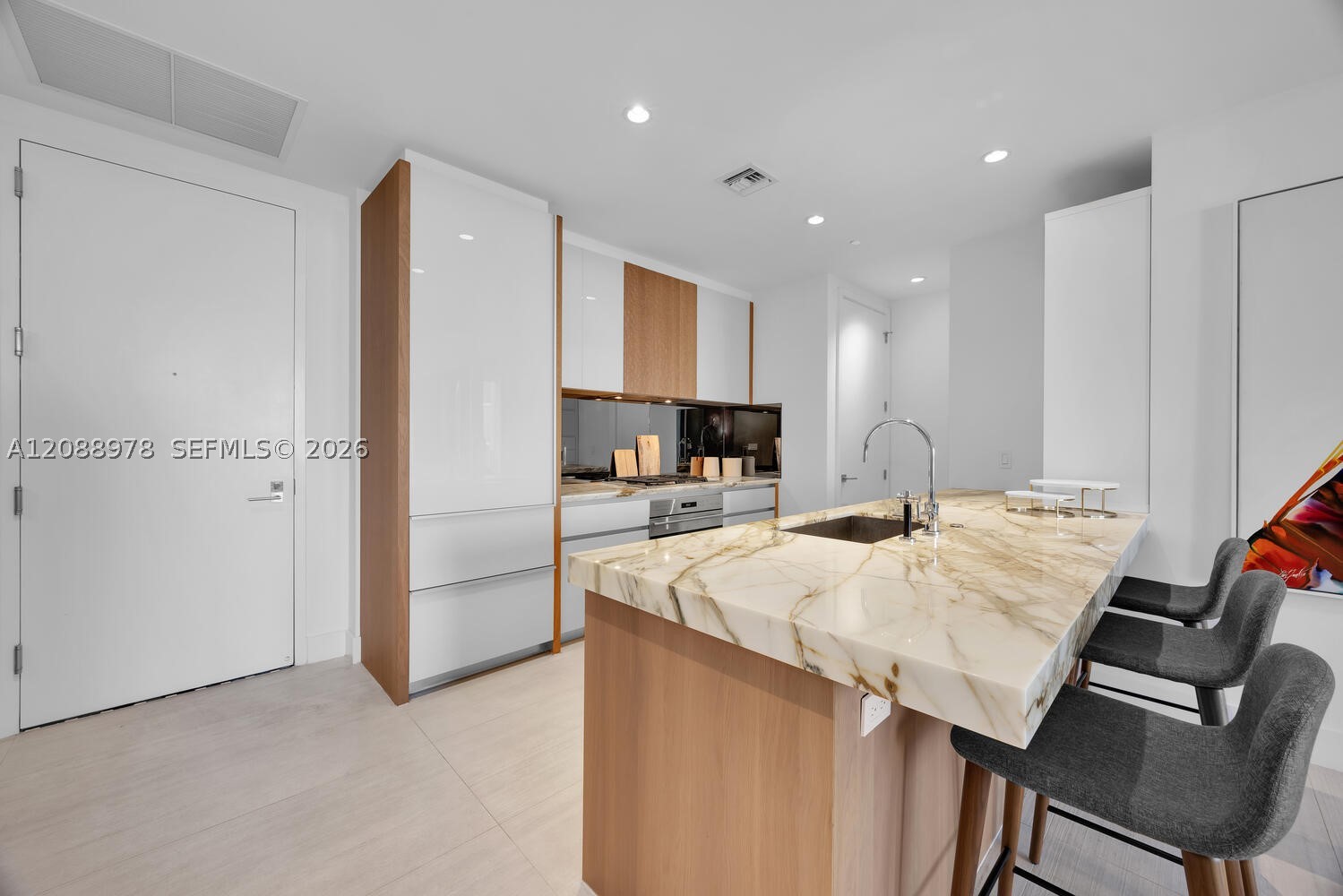 image Park Grove Club Residences9