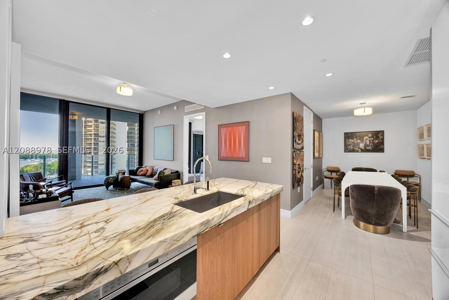 image Park Grove Club Residences11