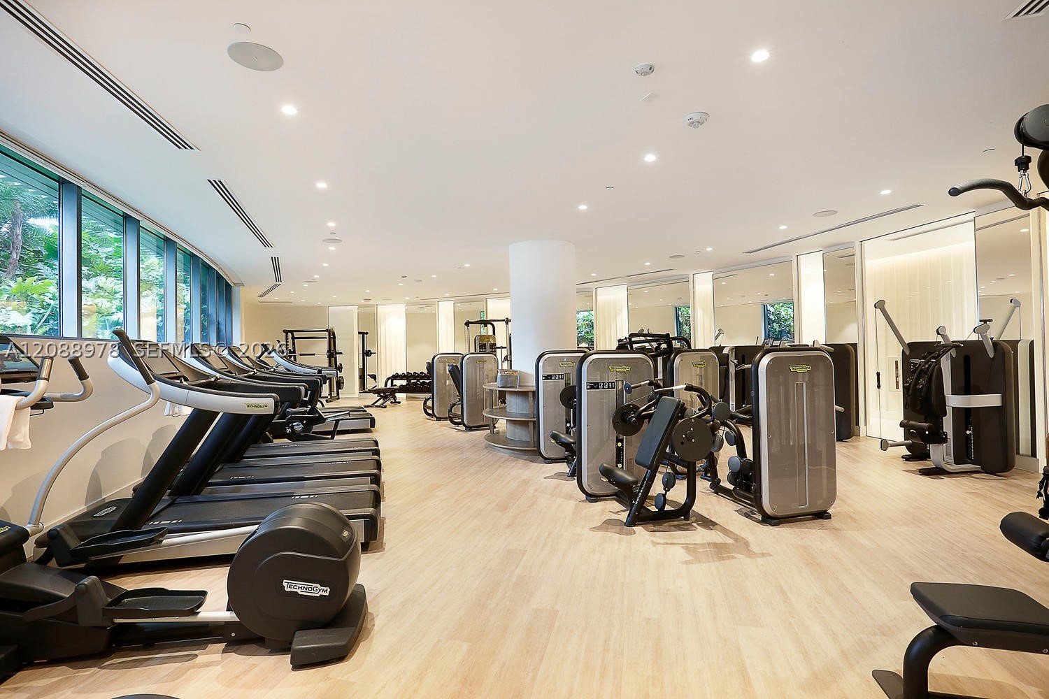 image Park Grove Club Residences27