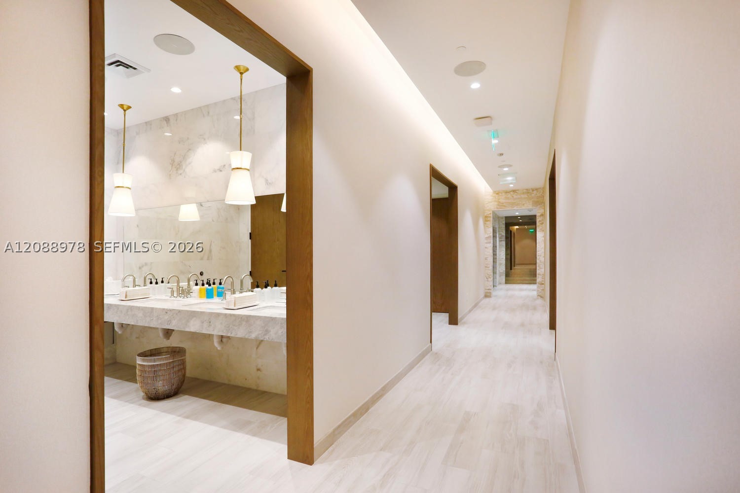 image Park Grove Club Residences30