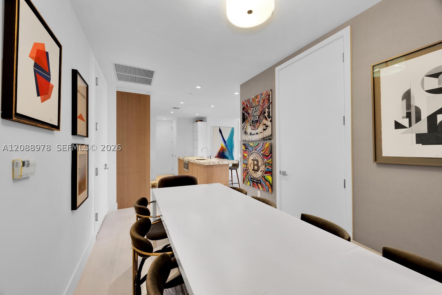 image Park Grove Club Residences6