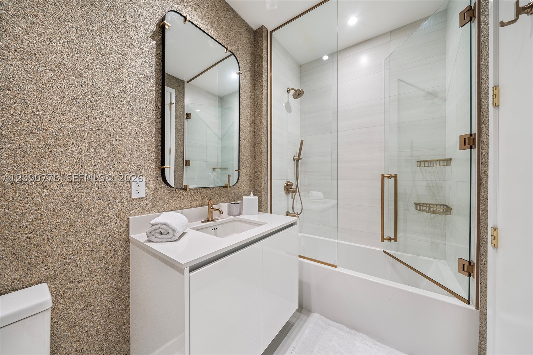 2655 S Bayshore Dr #1412 Miami, FL 33133