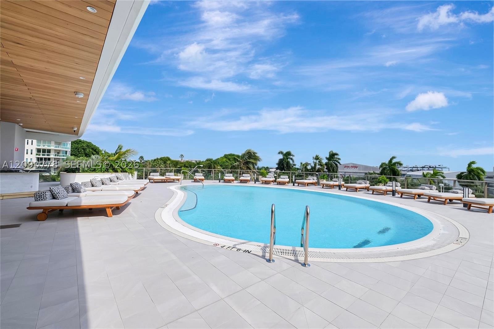 2655 S Bayshore Dr #1412 Miami, FL 33133