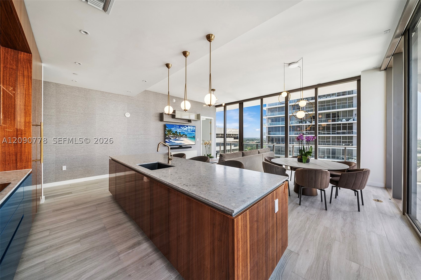 2655 S Bayshore Dr #1412 Miami, FL 33133