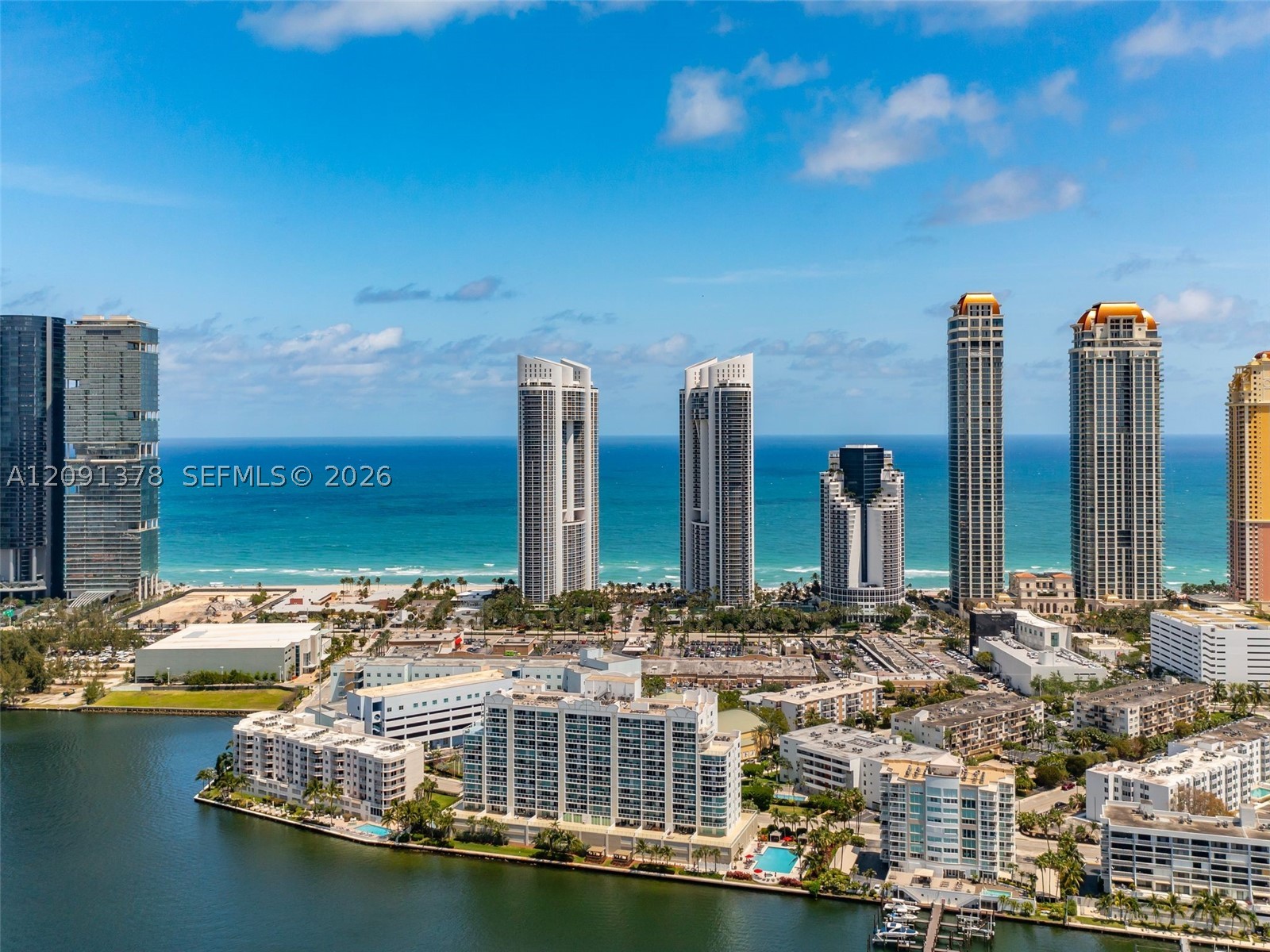 image Trump Royale24