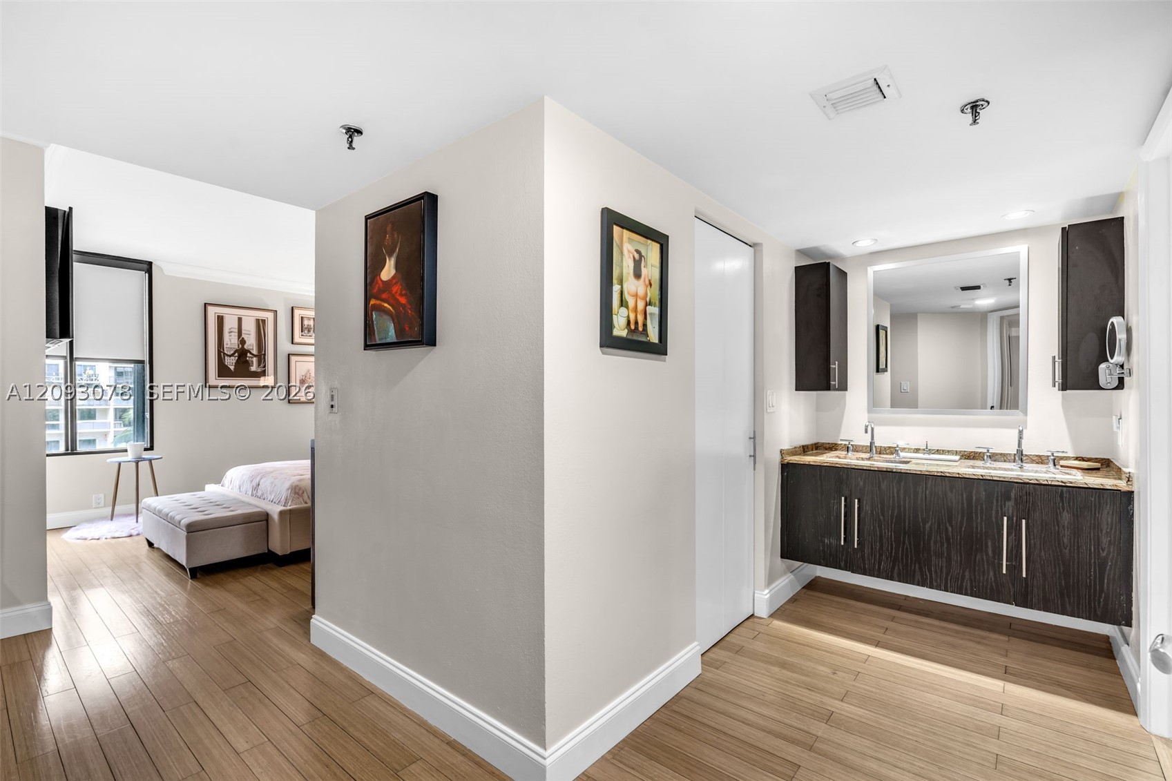 image Brickell Key One12
