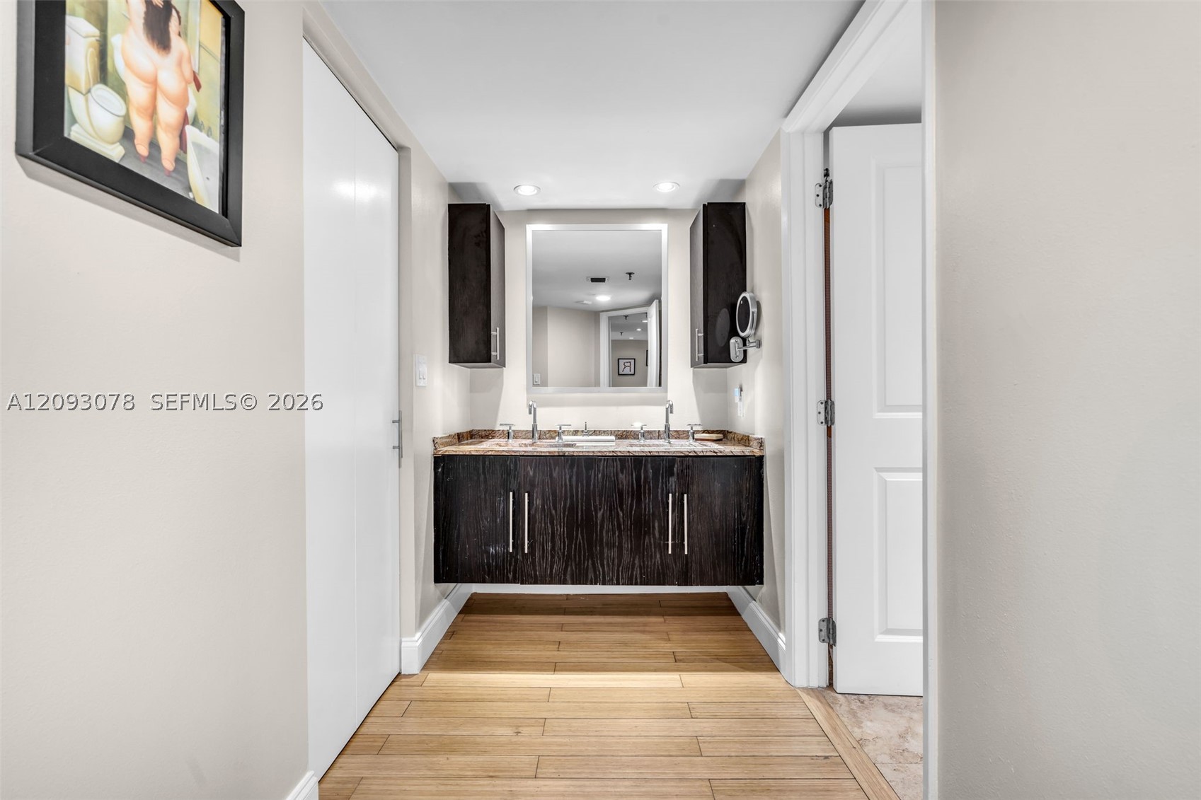 image Brickell Key One16