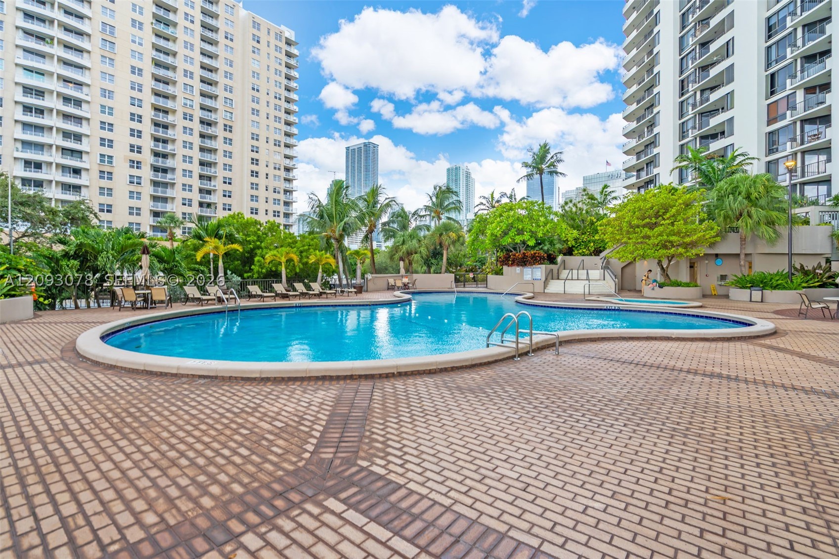 image Brickell Key One39