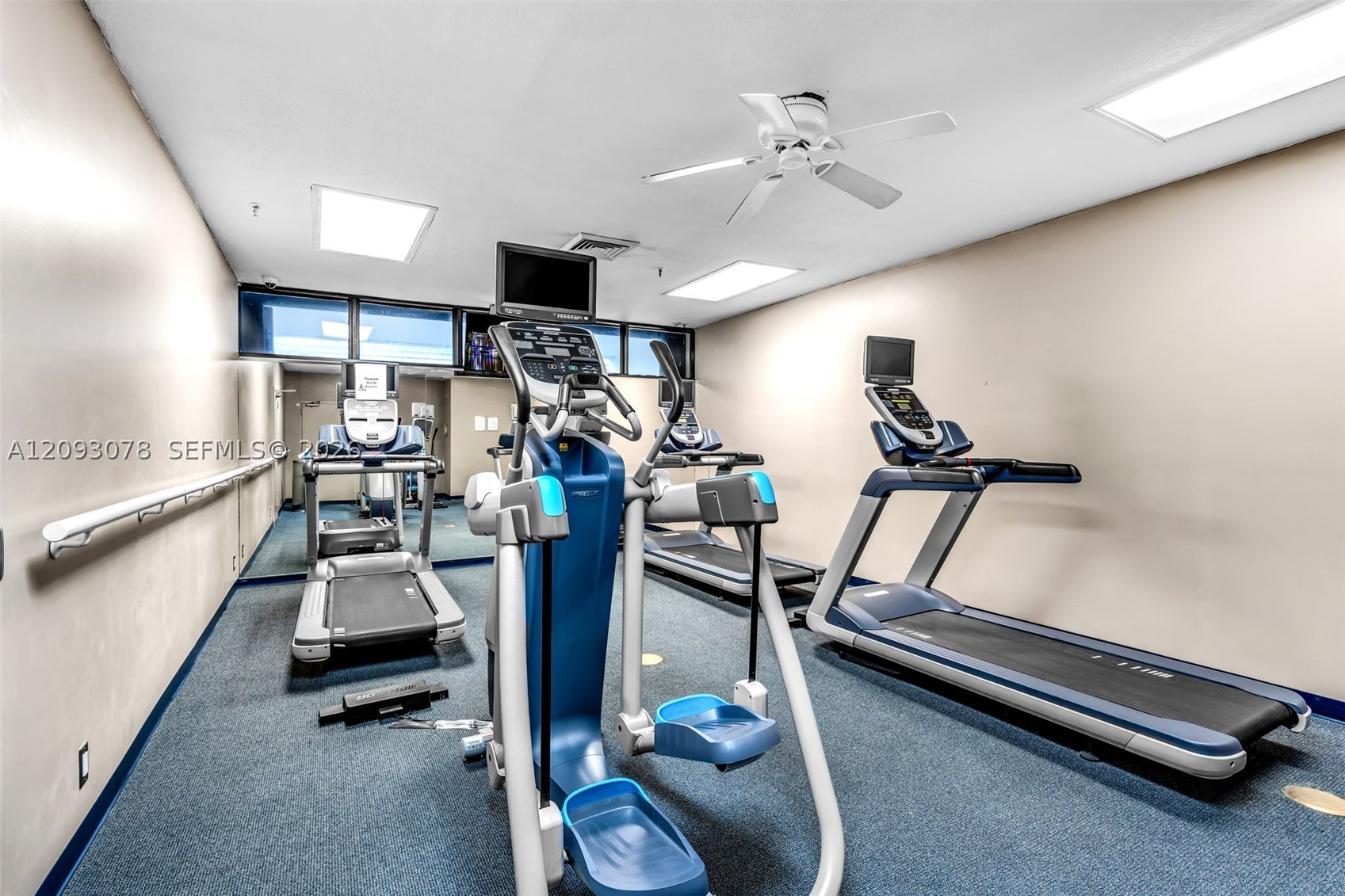 image Brickell Key One48