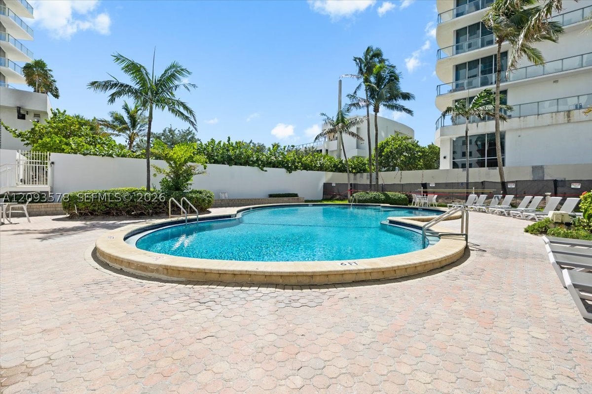 4001 S Ocean Dr #4C
