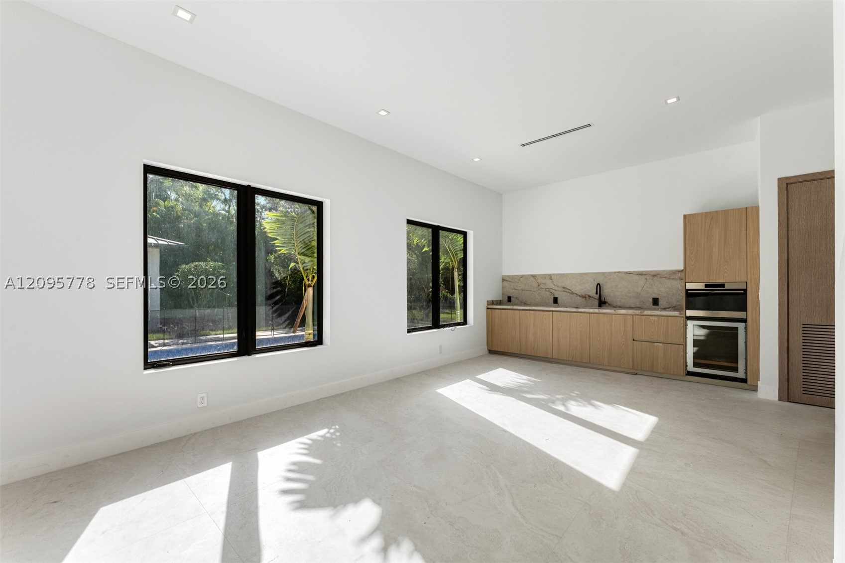 6600 SW 116th St Pinecrest, FL 33156