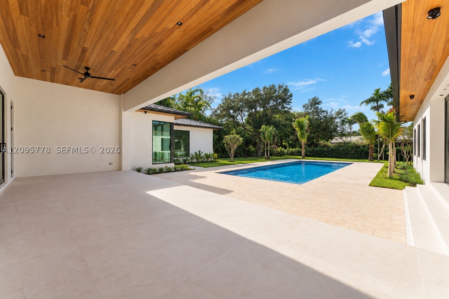6600 SW 116th St Pinecrest, FL 33156