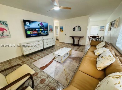 650 Pennsylvania Ave #1