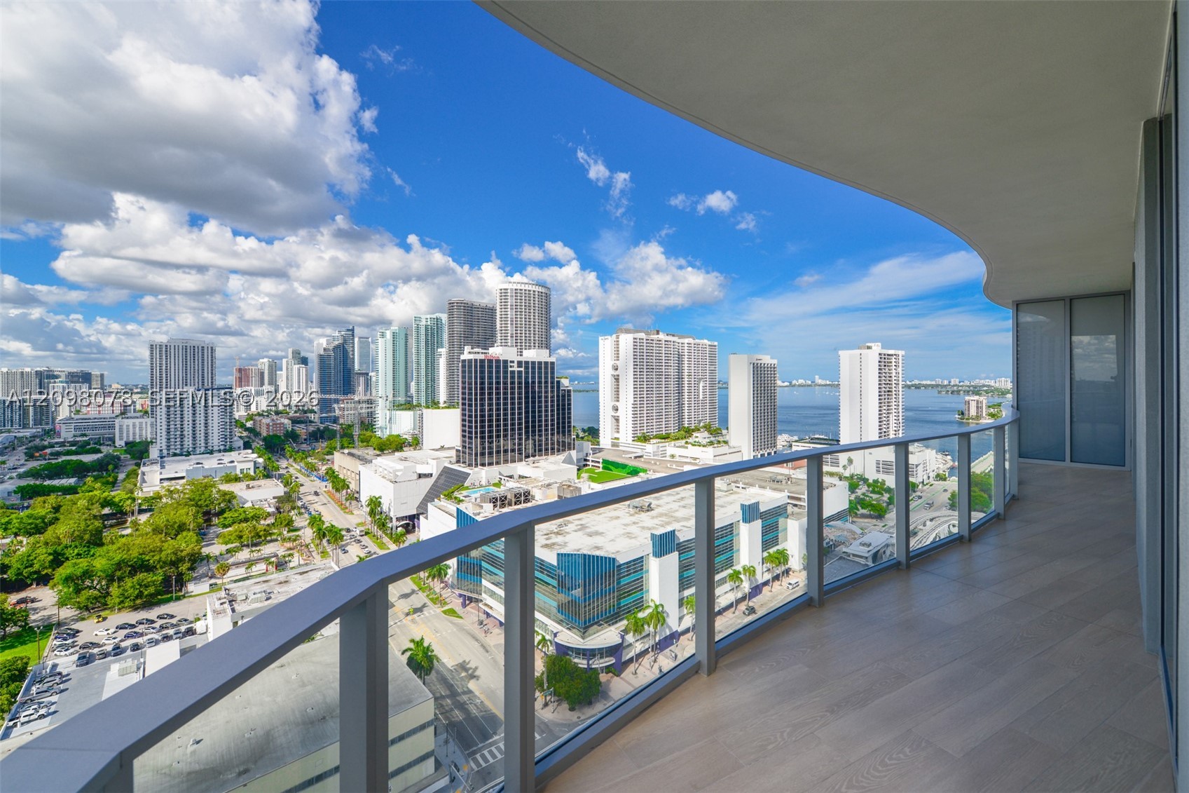1400 Biscayne Blvd #2207 Miami, FL 33132