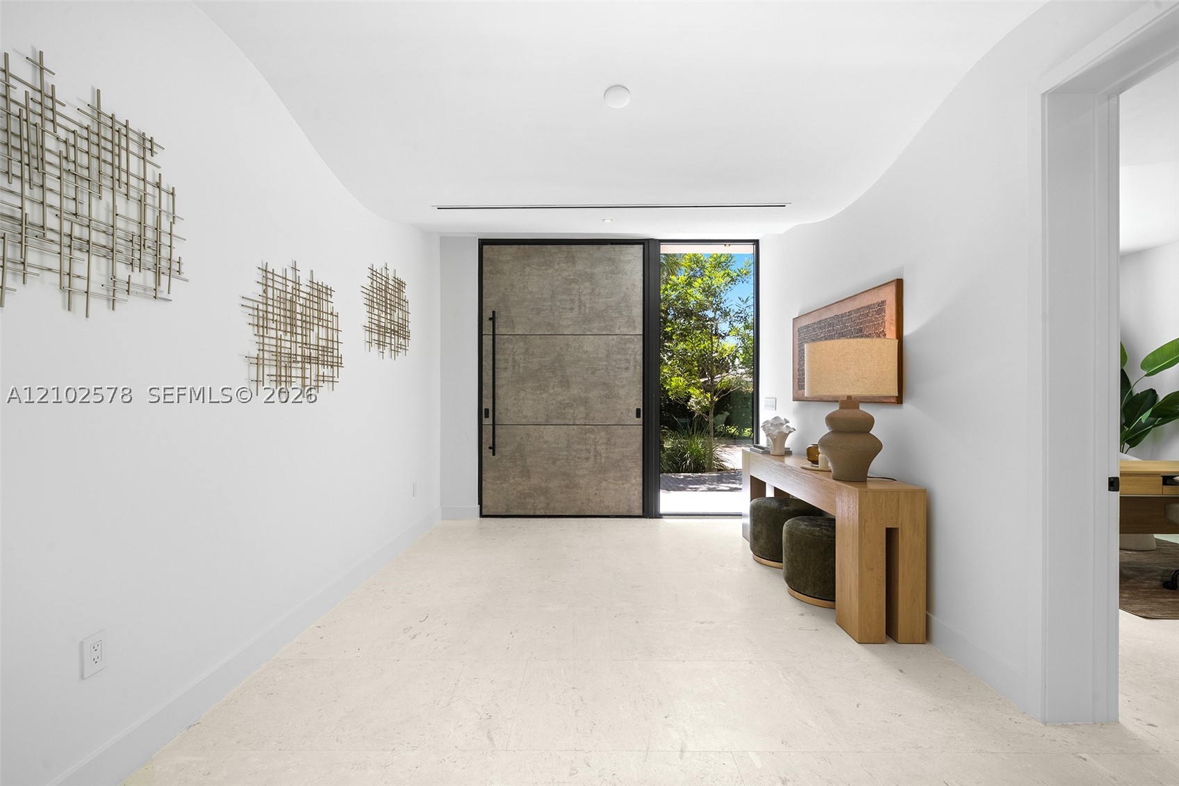 451 NE 52nd St Miami, FL 33137