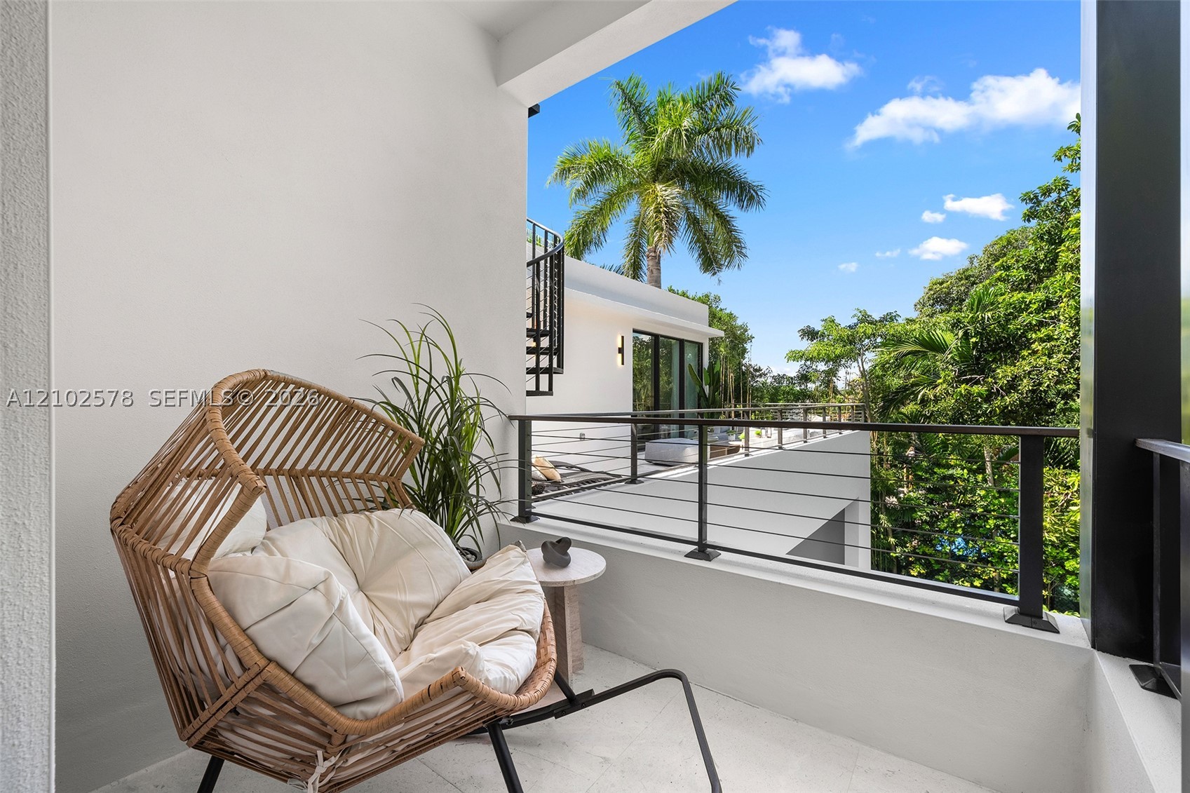 451 NE 52nd St Miami, FL 33137