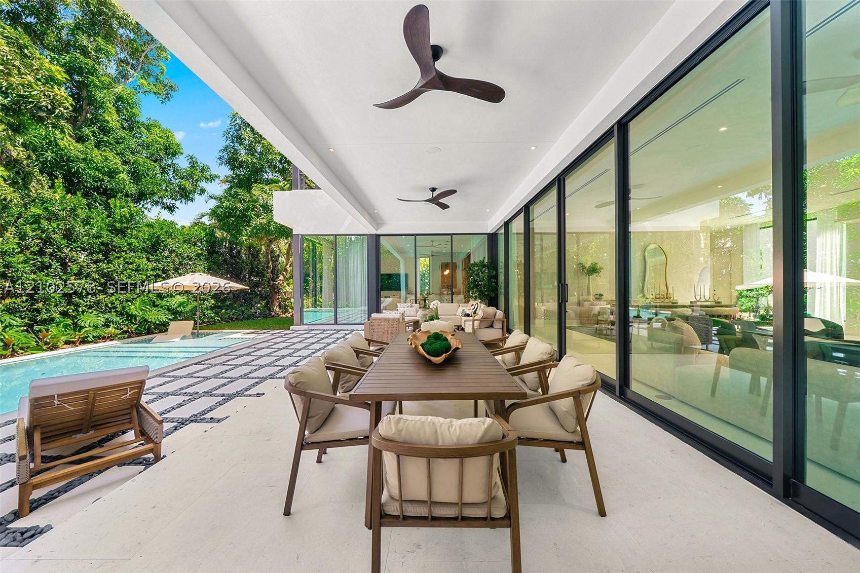 451 NE 52nd St Miami, FL 33137