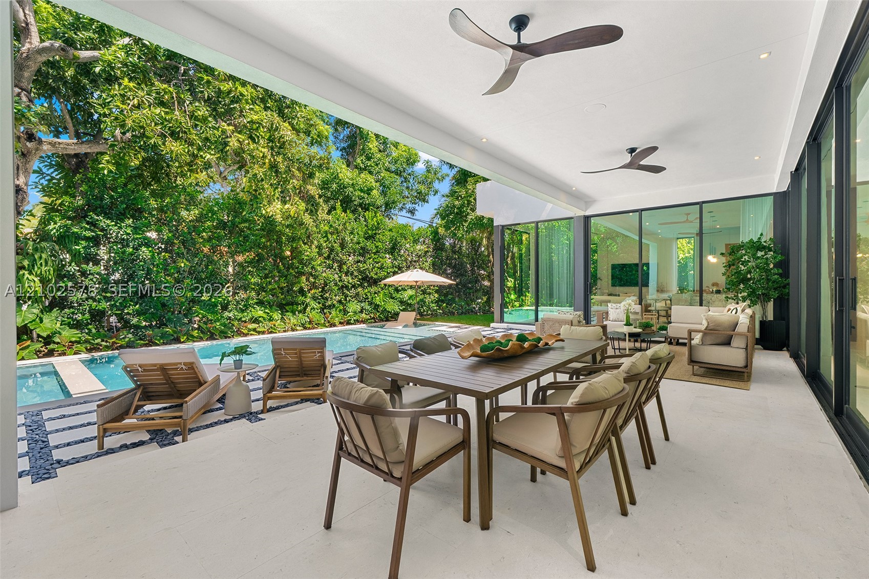 451 NE 52nd St Miami, FL 33137