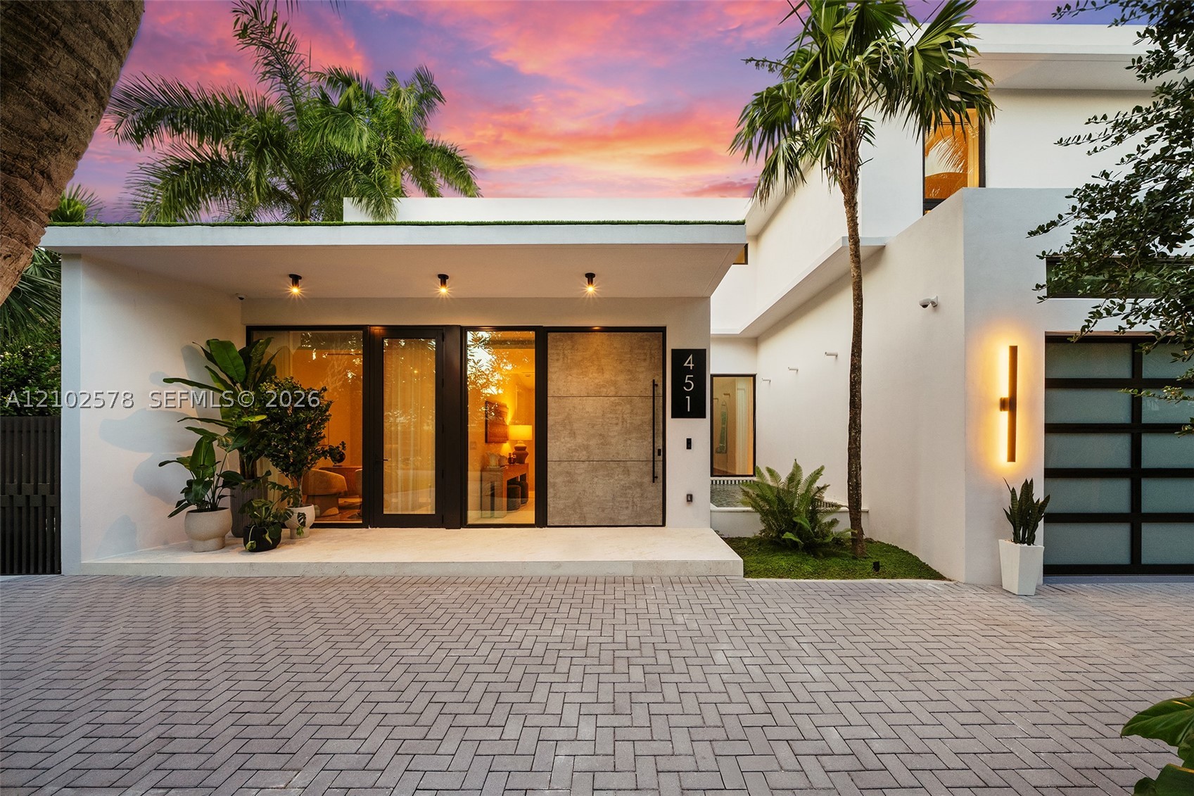 451 NE 52nd St Miami, FL 33137