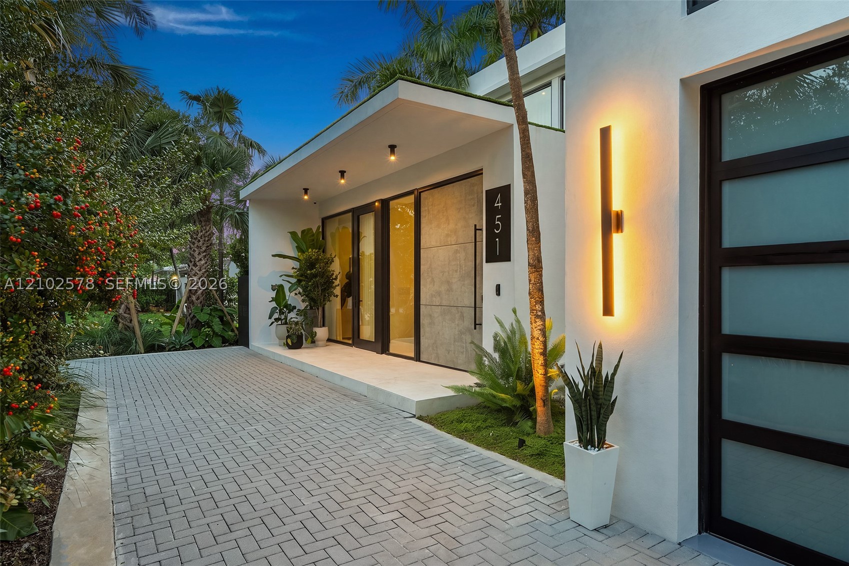 451 NE 52nd St Miami, FL 33137