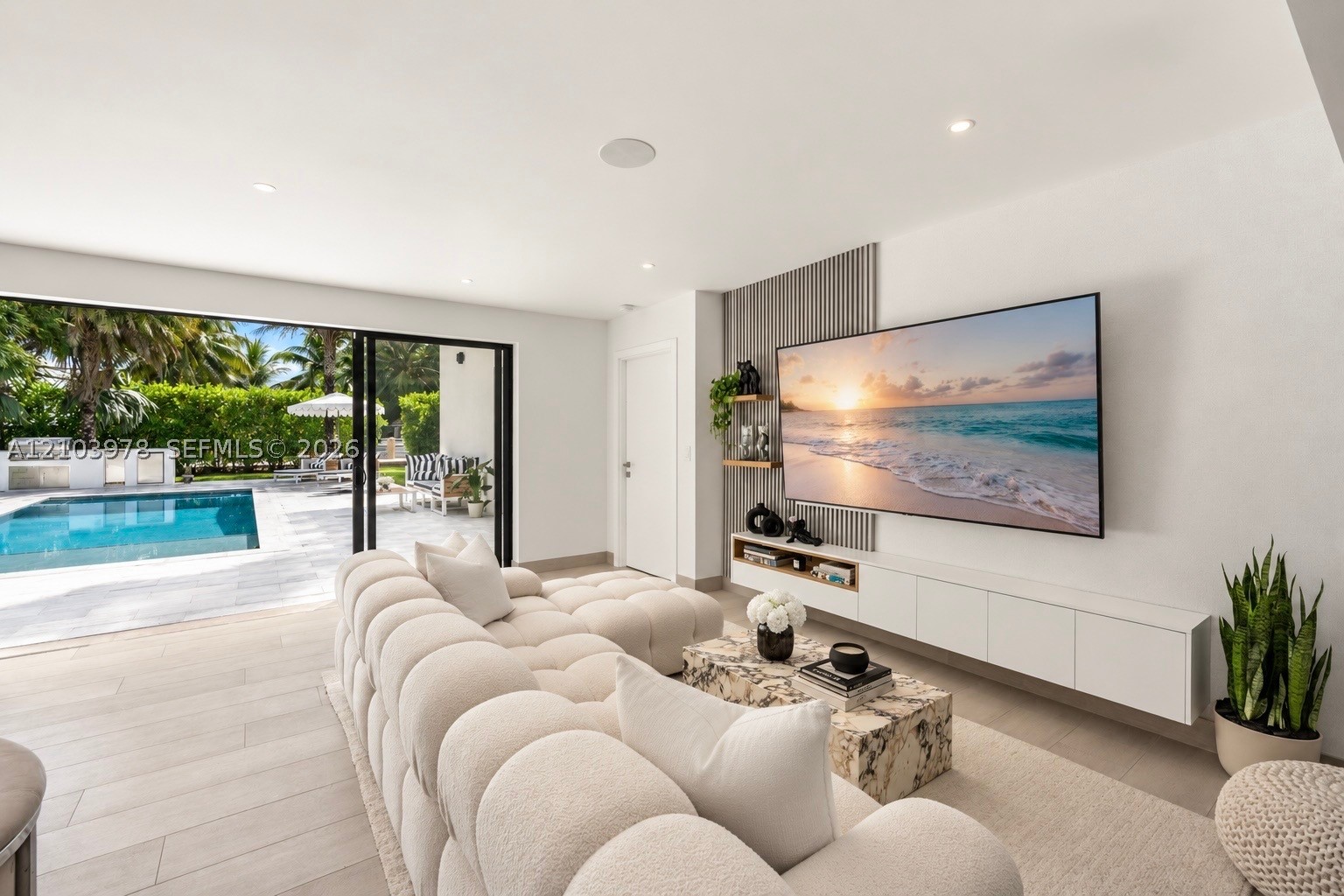 8033 Noremac Ave Miami Beach, FL 33141