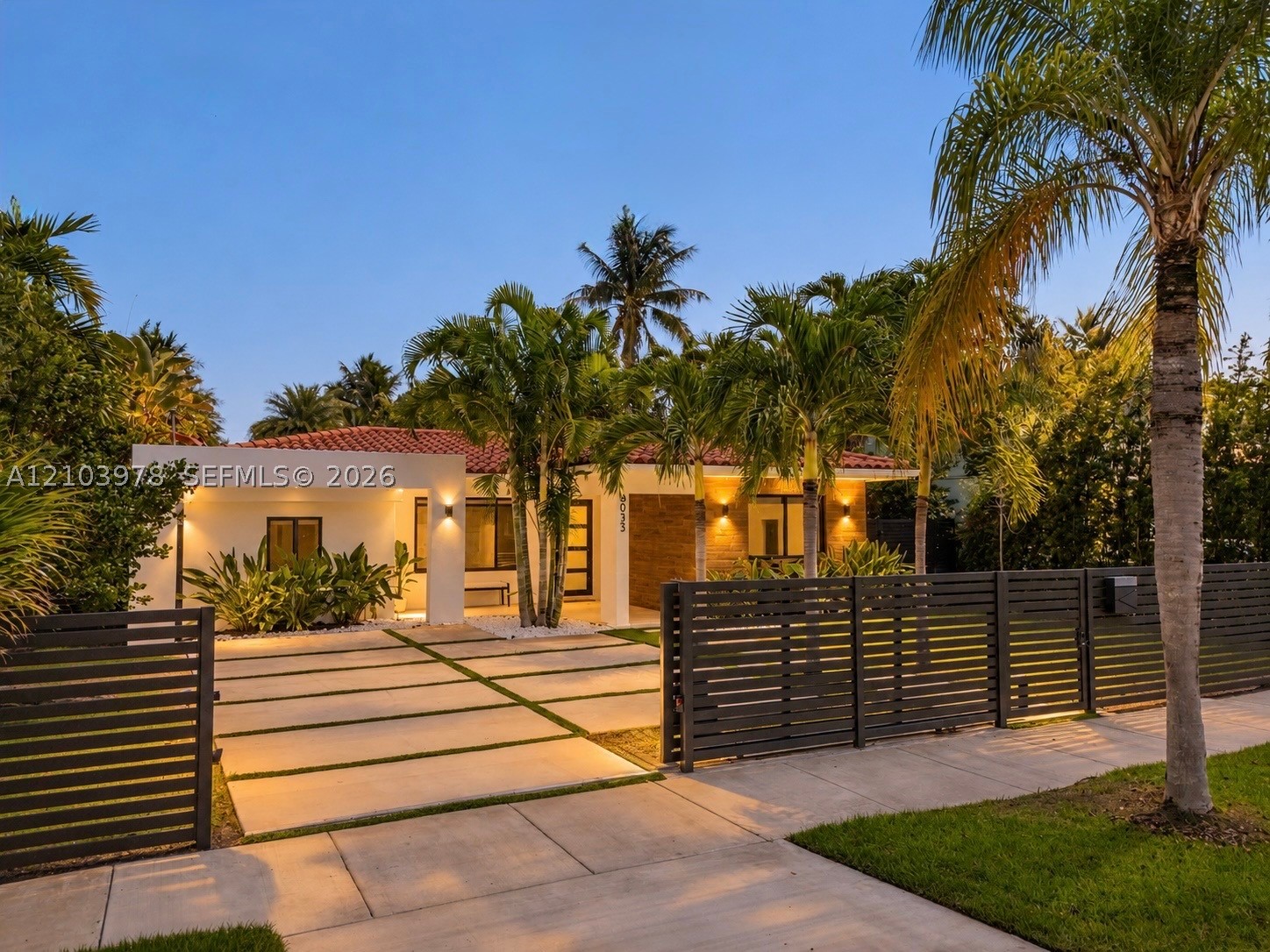 8033 Noremac Ave Miami Beach, FL 33141