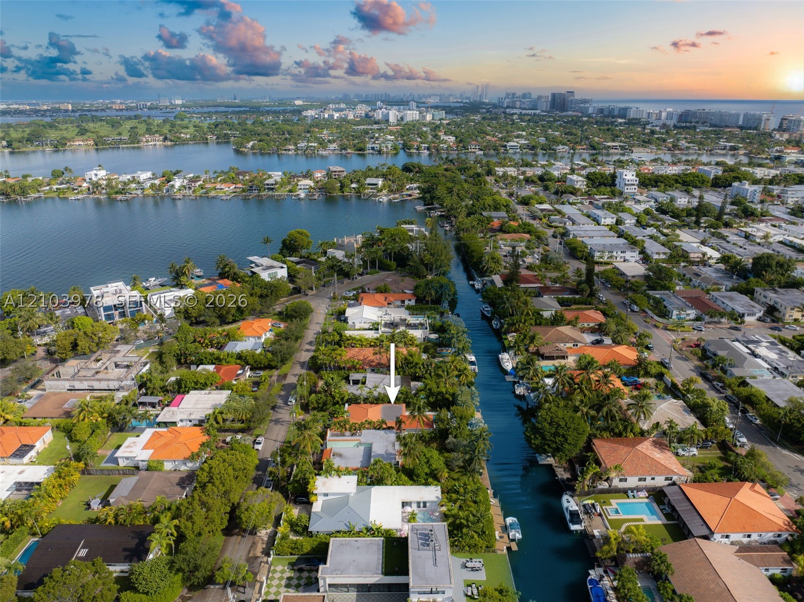 8033 Noremac Ave Miami Beach, FL 33141