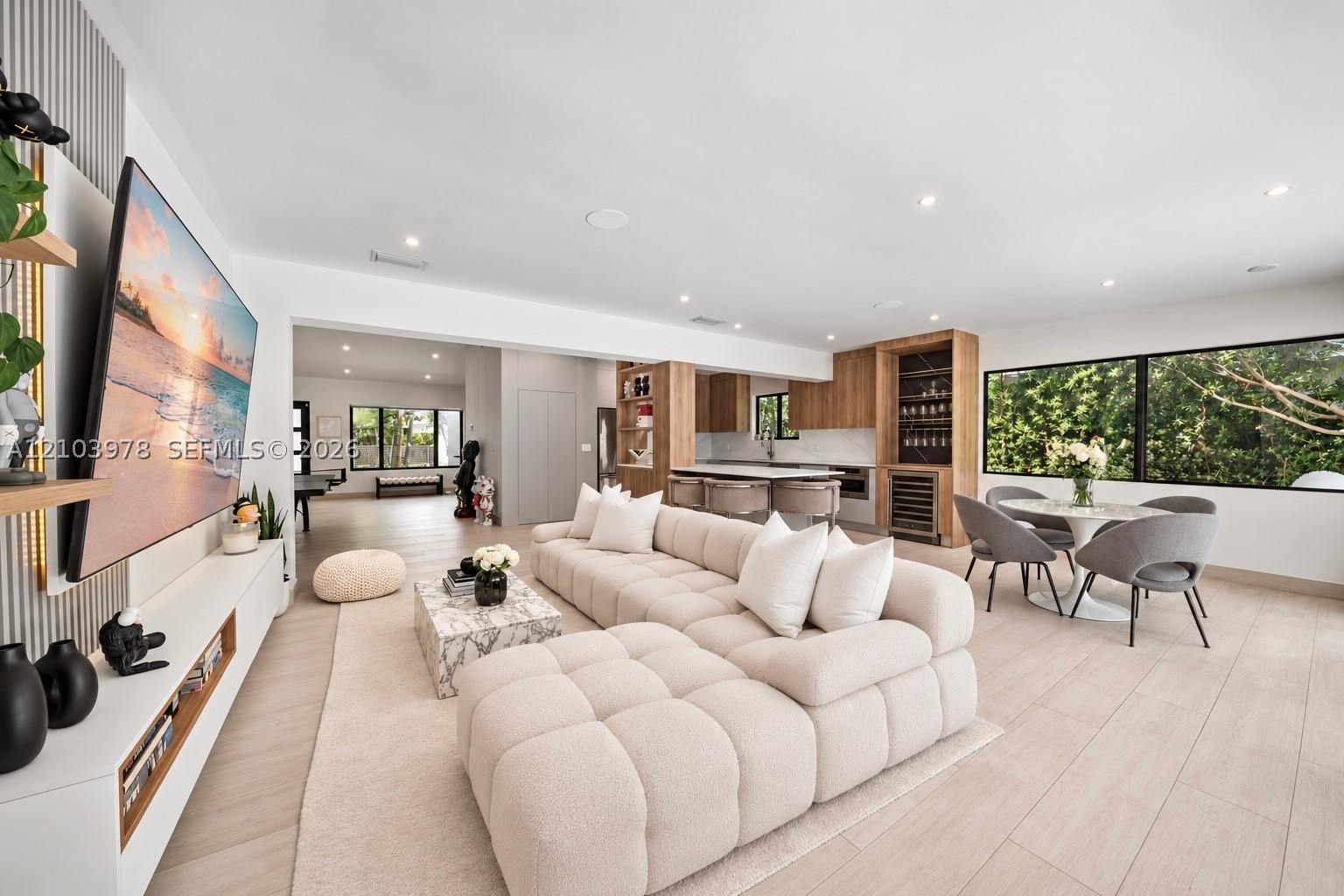 8033 Noremac Ave Miami Beach, FL 33141