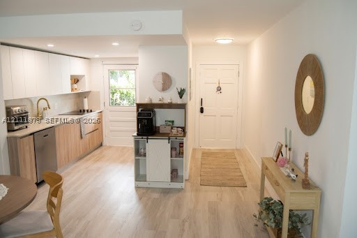 201 Galen Dr #110