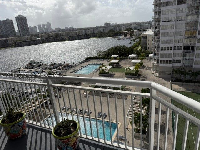 18061 Biscayne Blvd #904