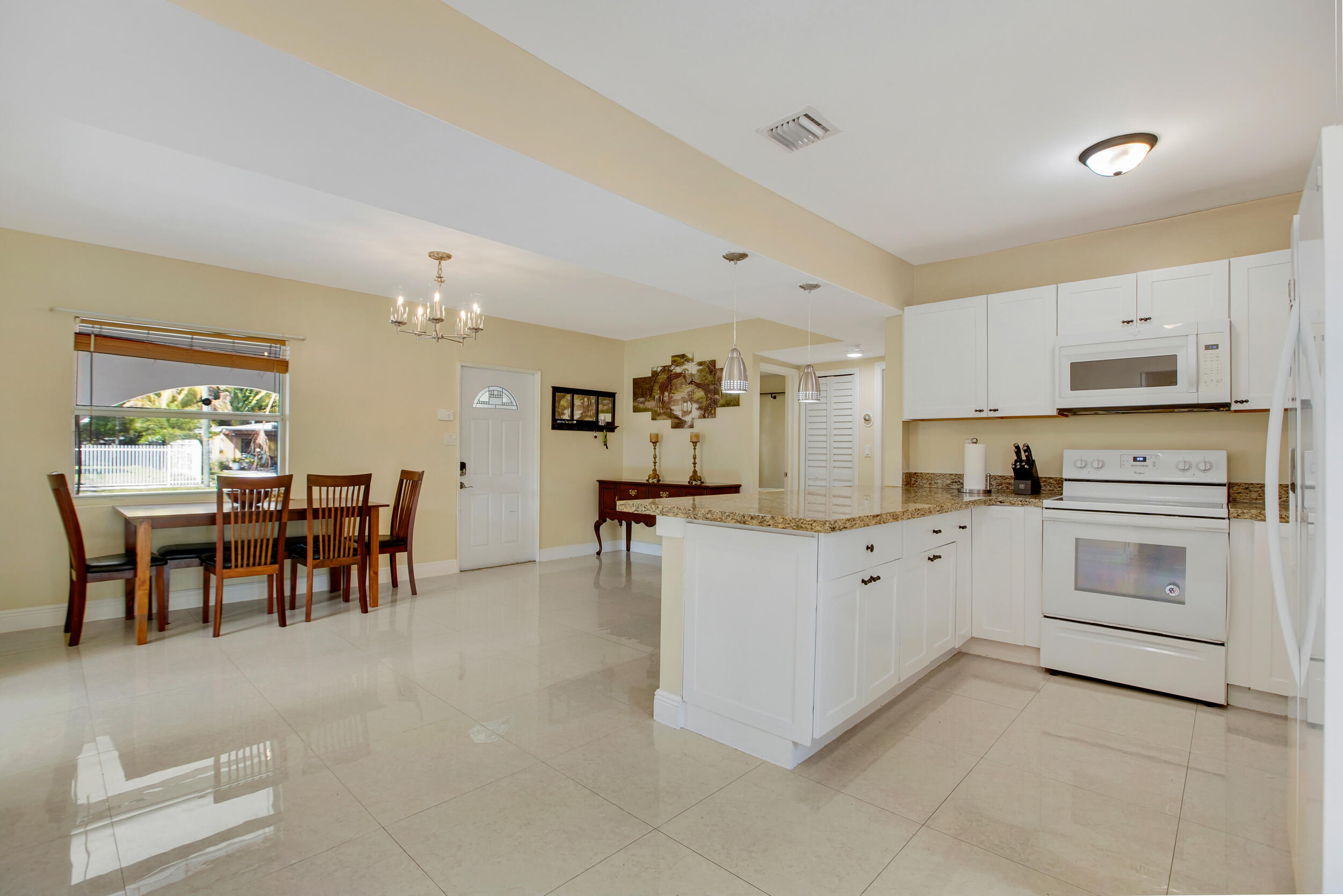 830 NE 140th North Miami, FL 33161