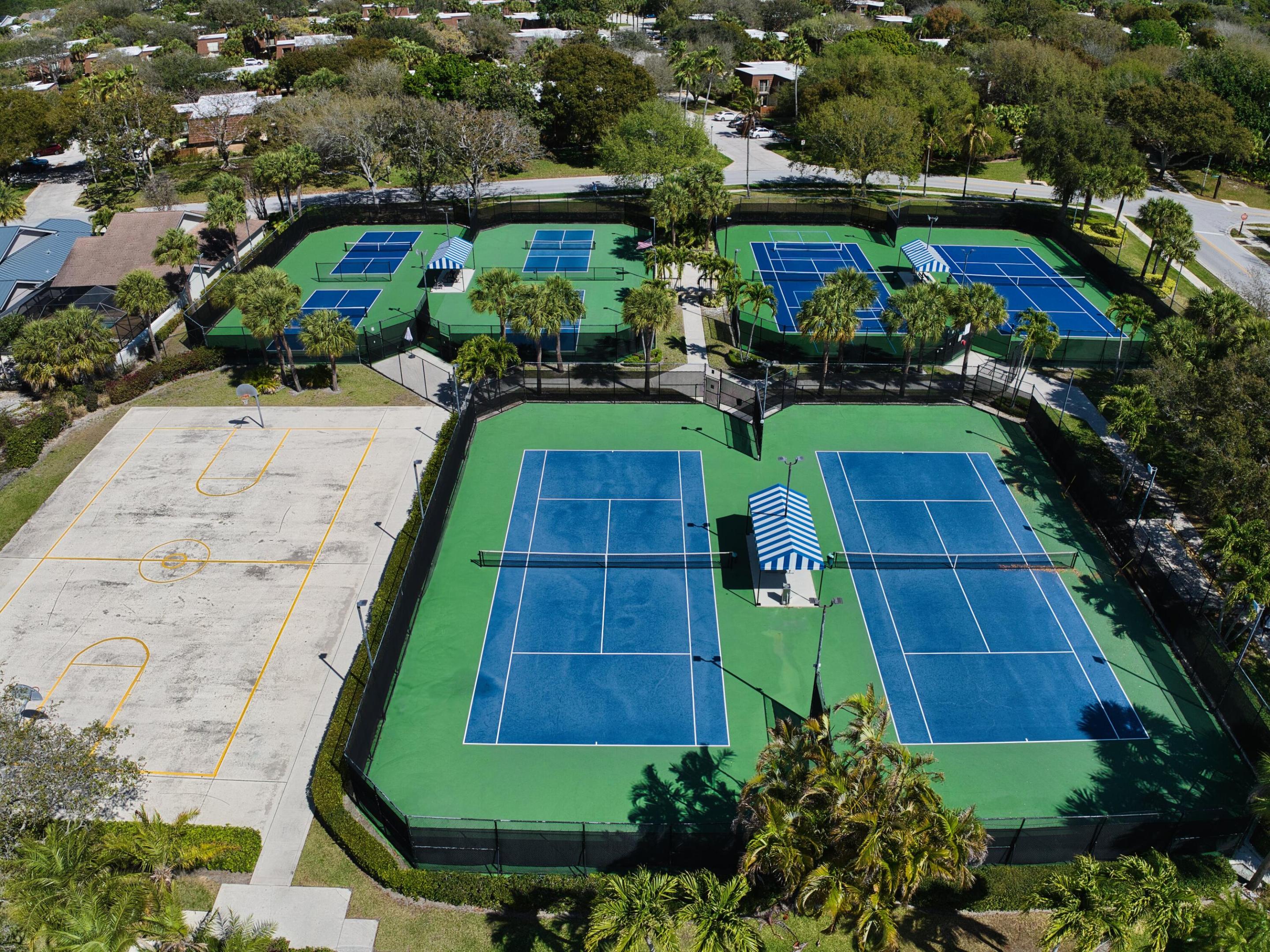 232 River Park Jupiter, FL 33477