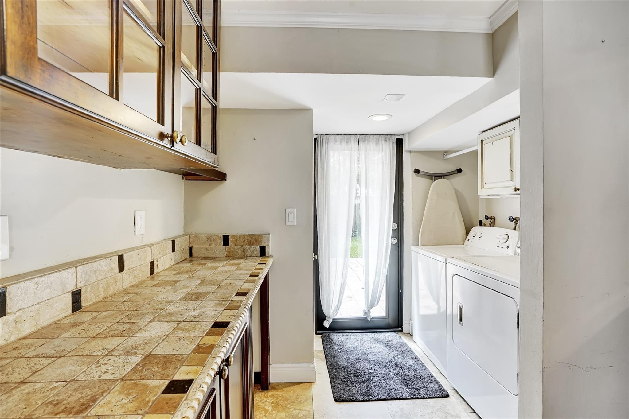 3208 Beacon Pompano Beach, FL 33062