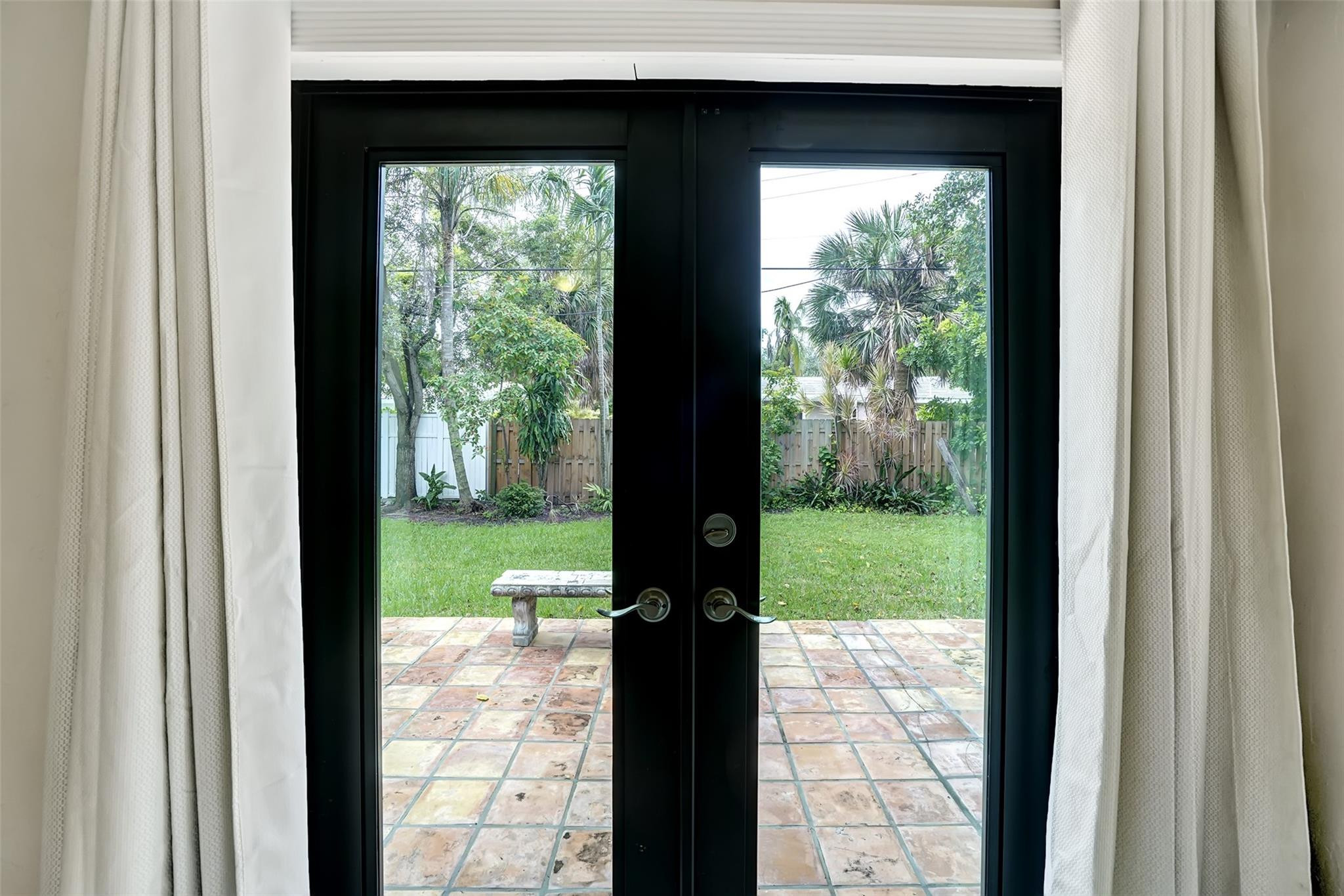 3208 Beacon Pompano Beach, FL 33062