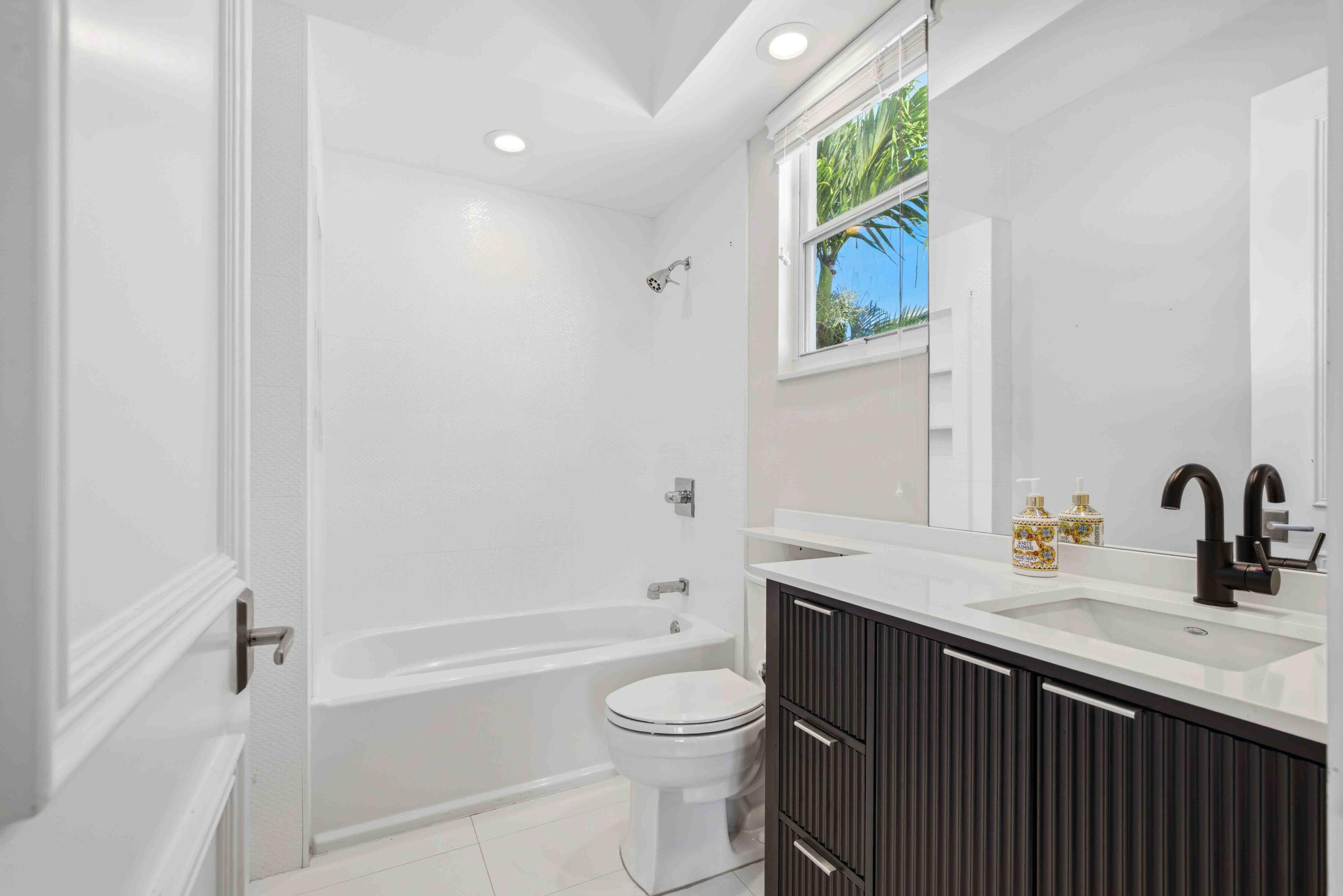 4169 Briarcliff Boca Raton, FL 33496