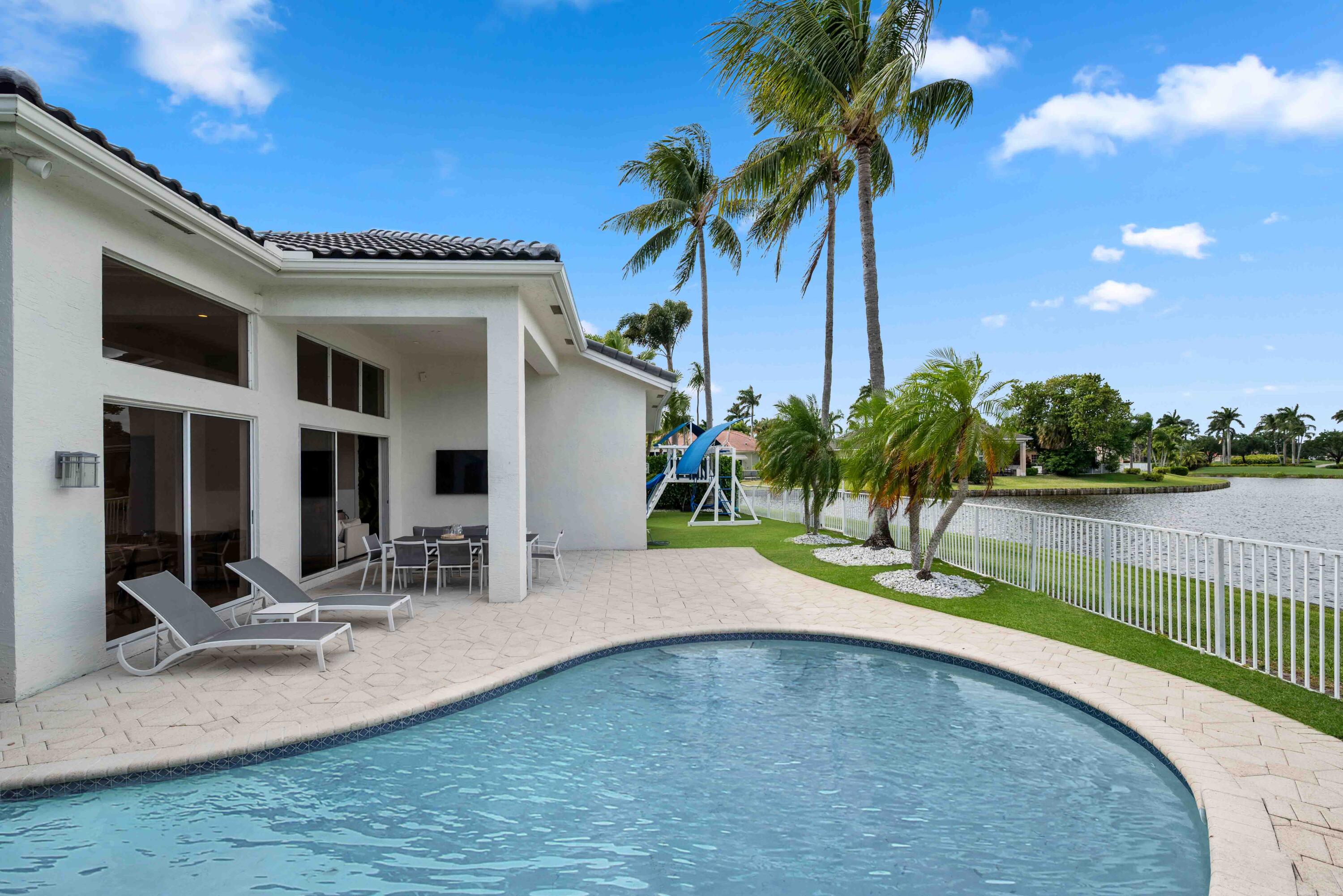 4169 Briarcliff Boca Raton, FL 33496