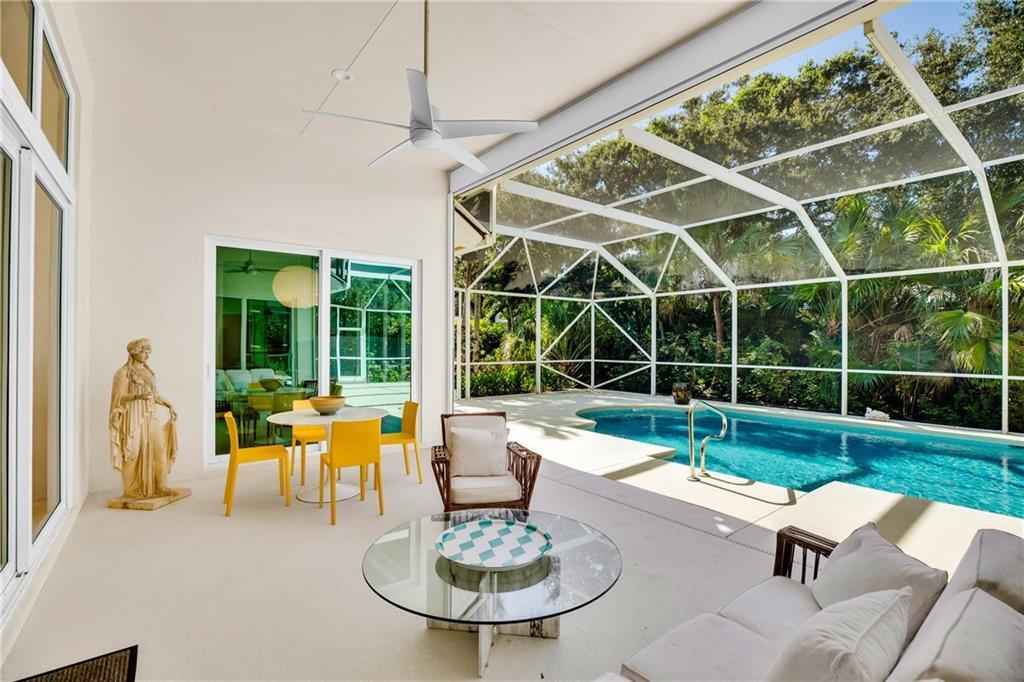 31 S White Jewel Vero Beach, FL 32963