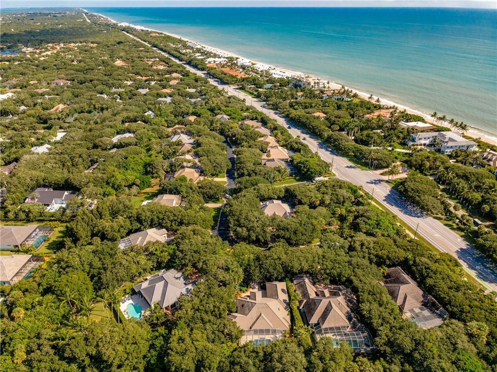 31 S White Jewel Vero Beach, FL 32963