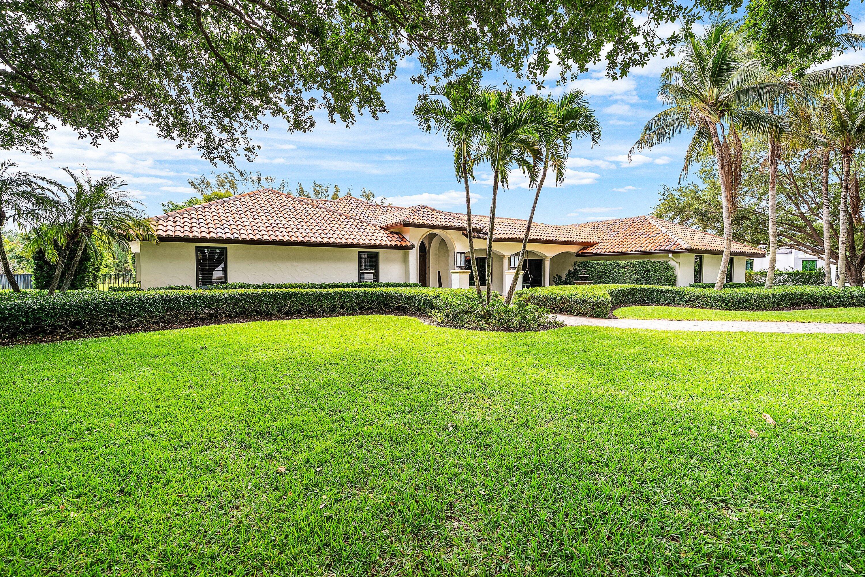 5575 Whirlaway Palm Beach Gardens, FL 33418