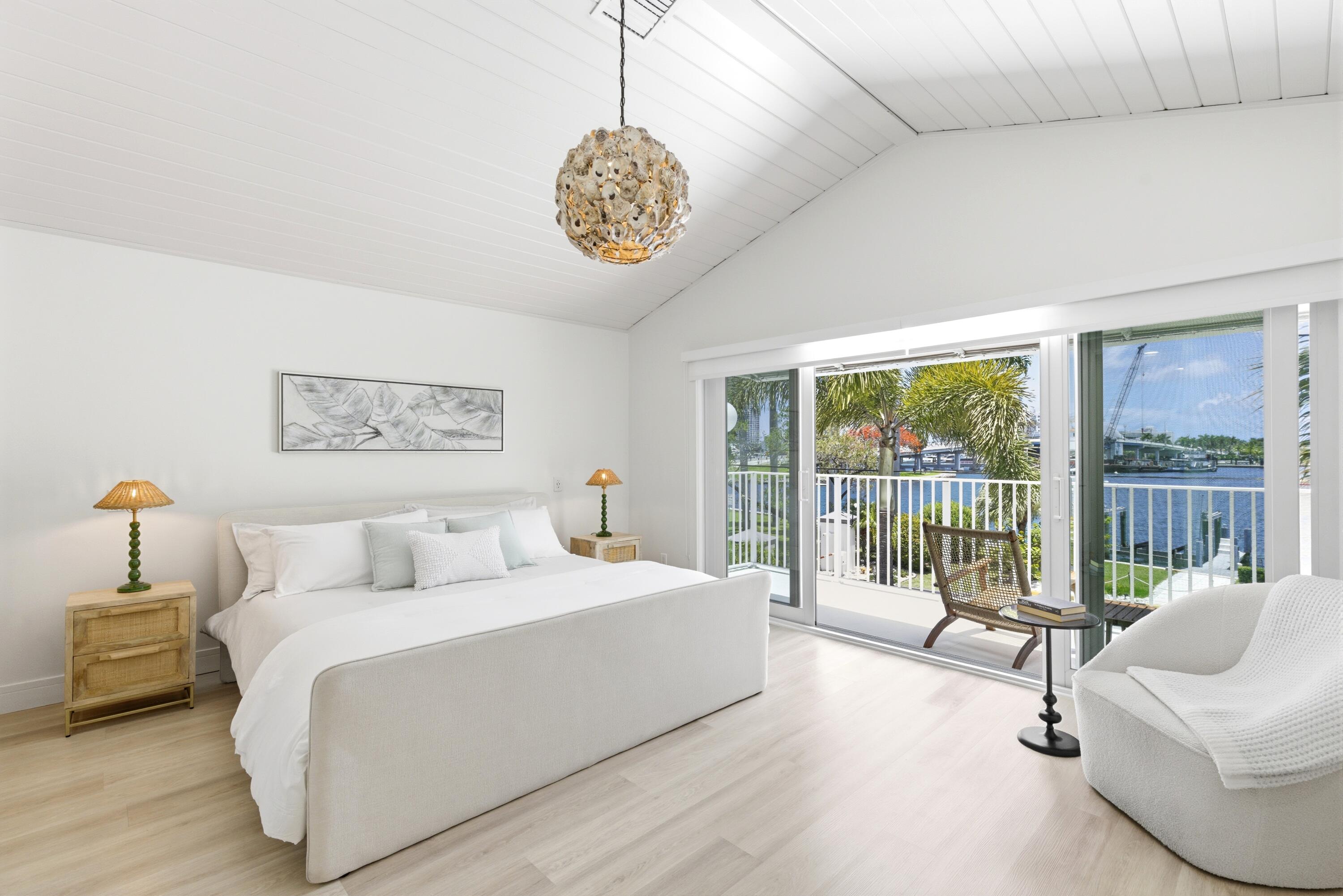 325 Poinciana Fort Lauderdale, FL 33301