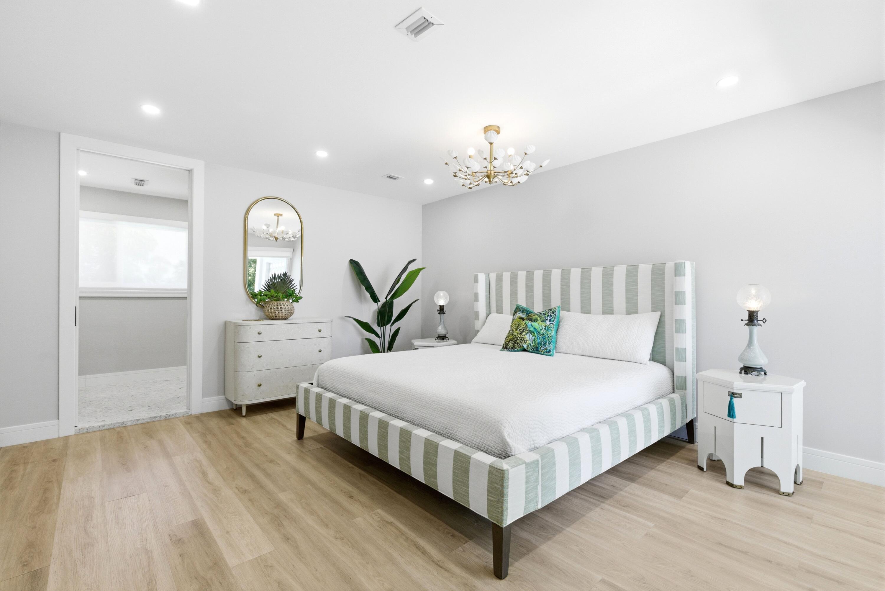 325 Poinciana Fort Lauderdale, FL 33301