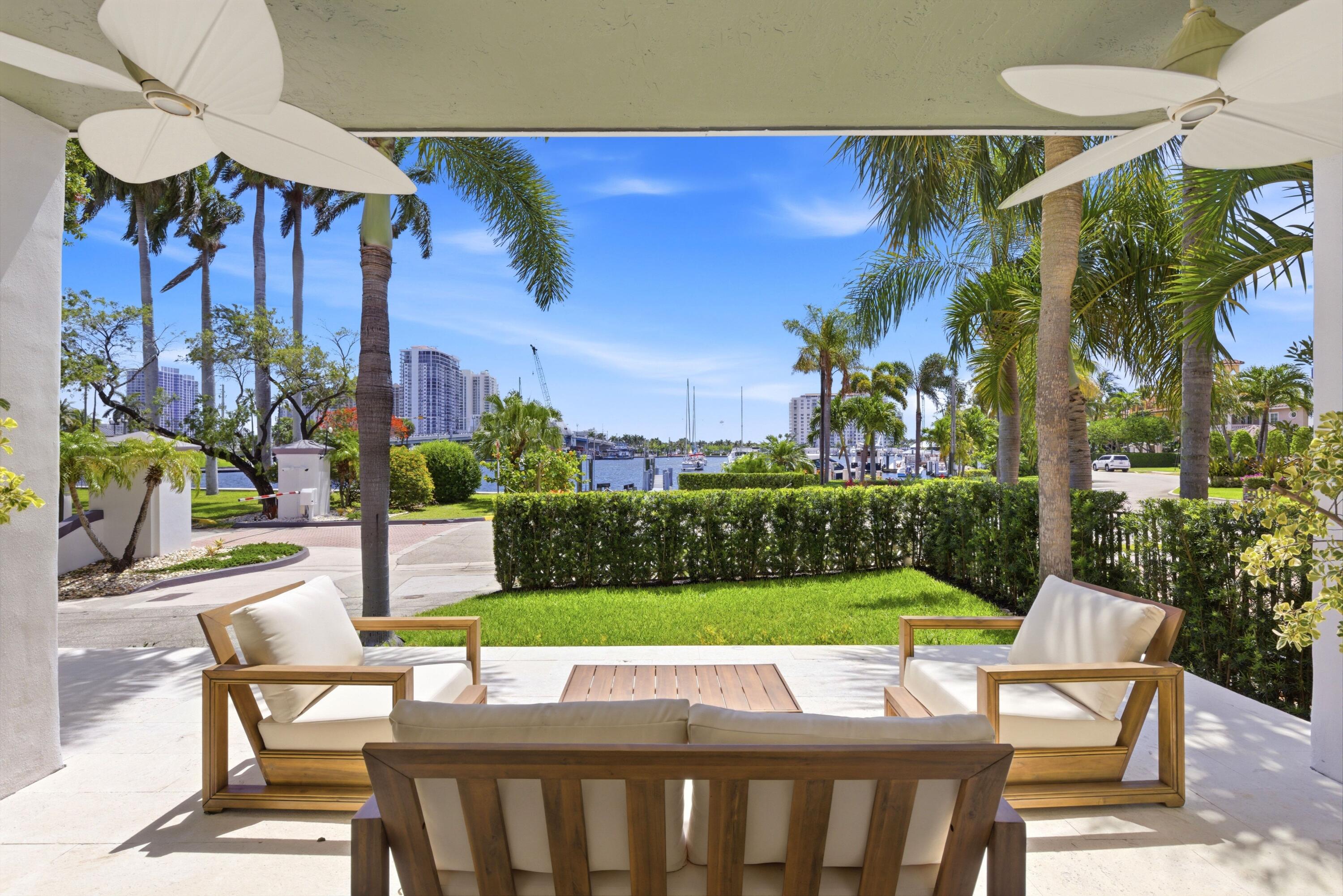 325 Poinciana Fort Lauderdale, FL 33301