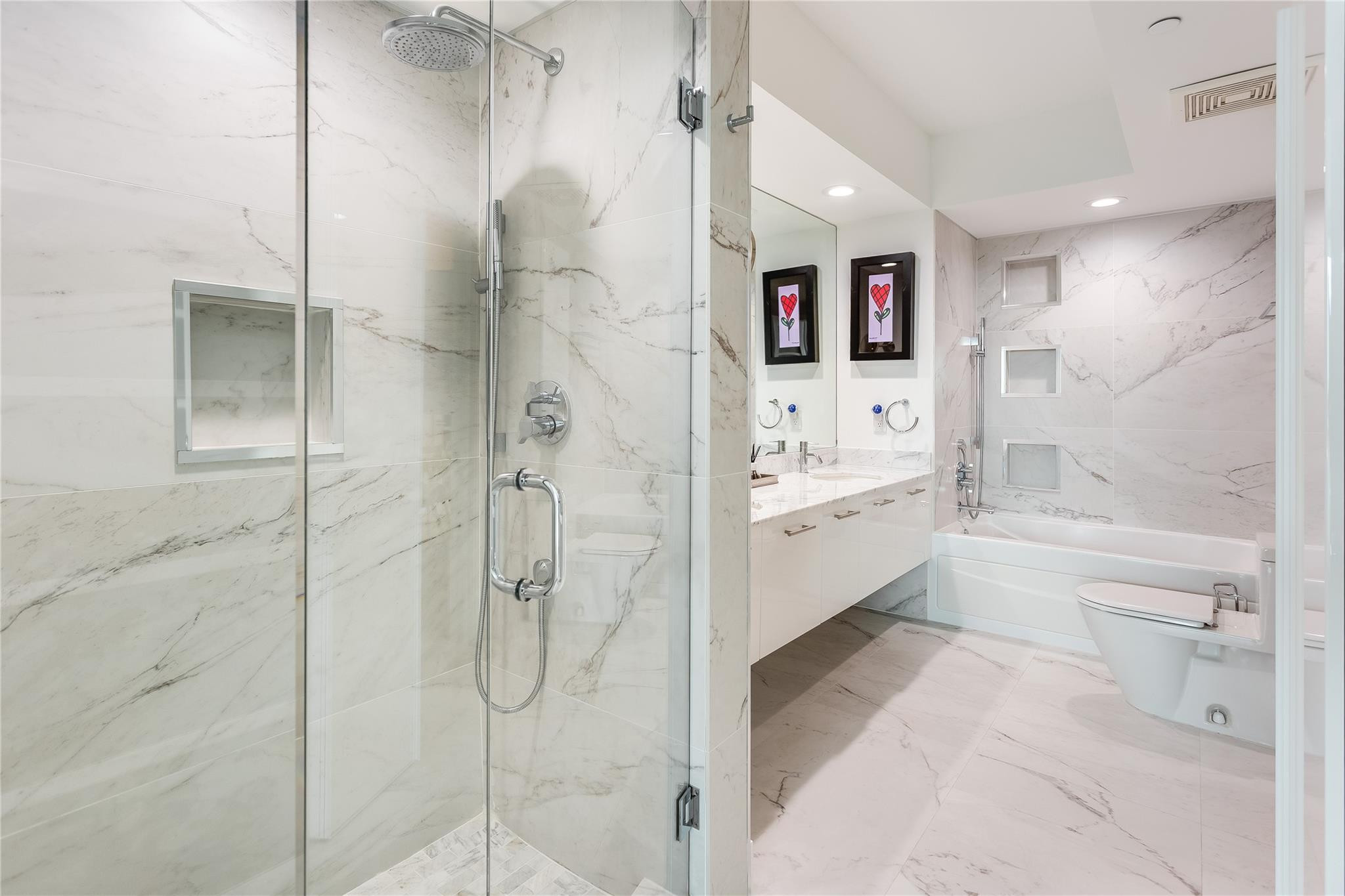 image 500 Brickell West20