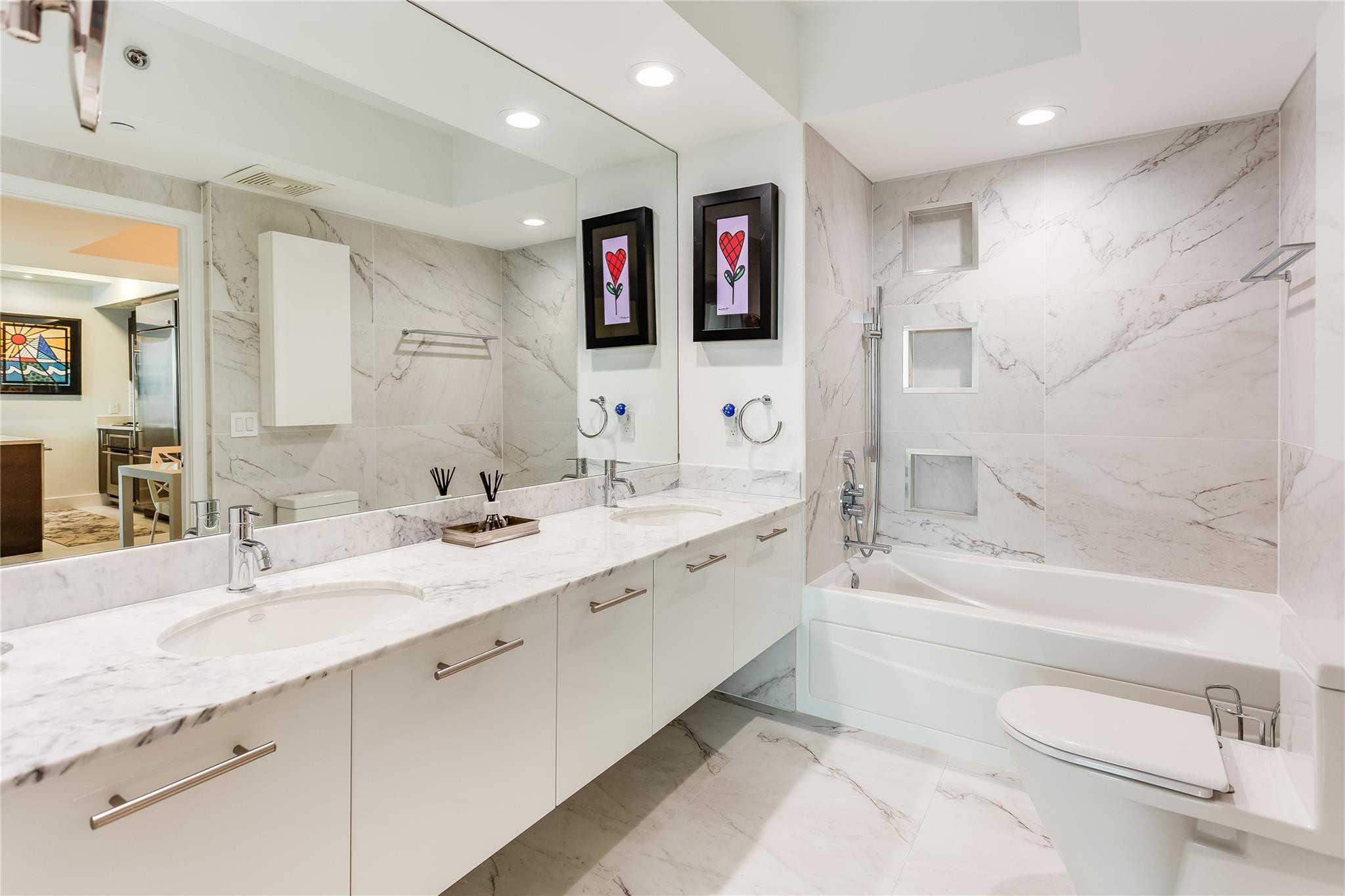 image 500 Brickell West21