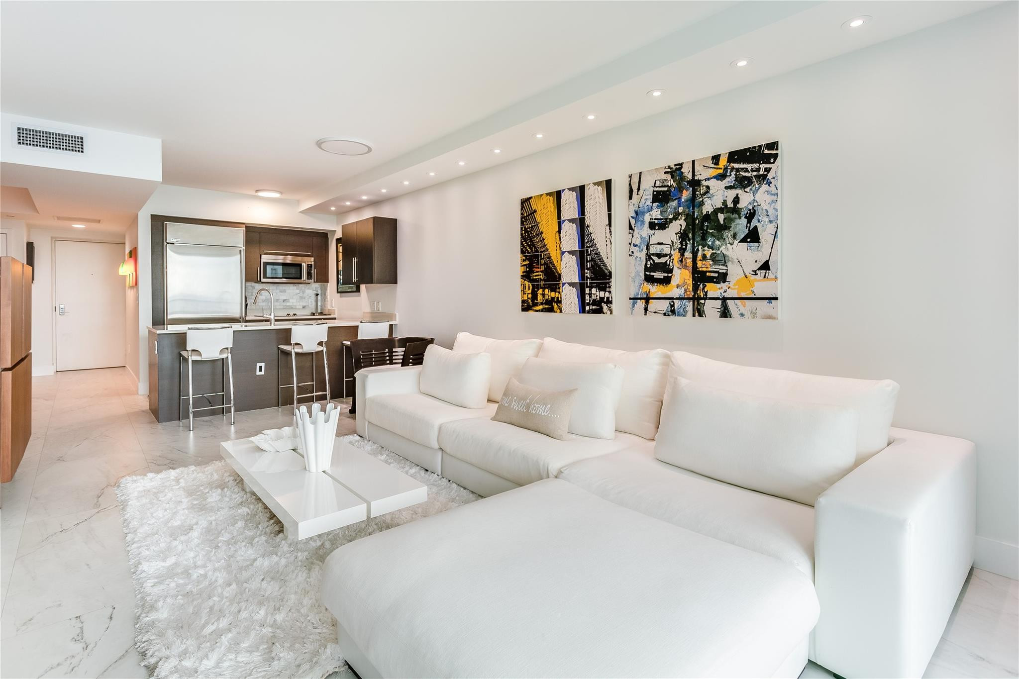 image 500 Brickell West6