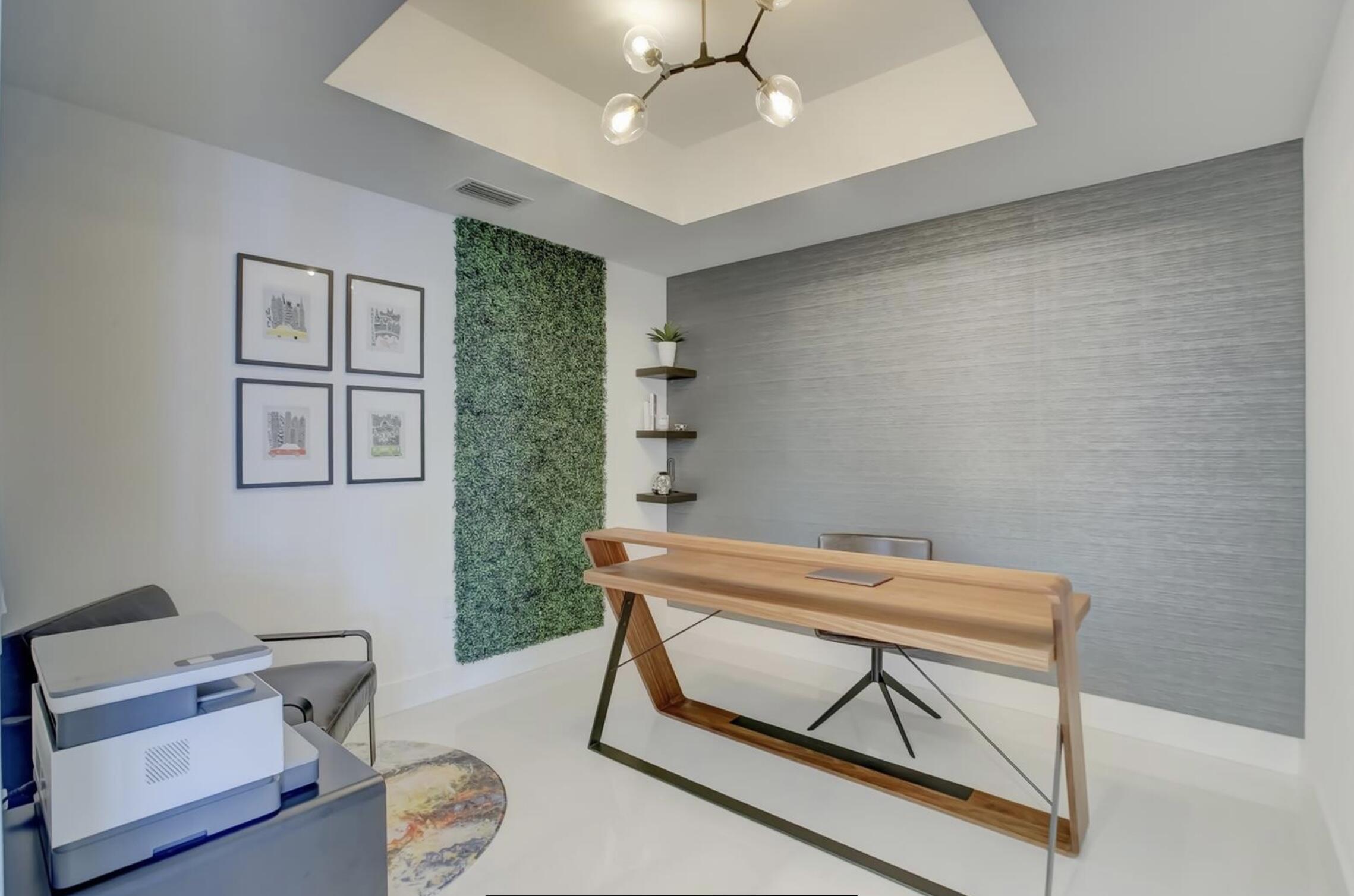 100 E Las Olas #2802 Fort Lauderdale, FL 33301