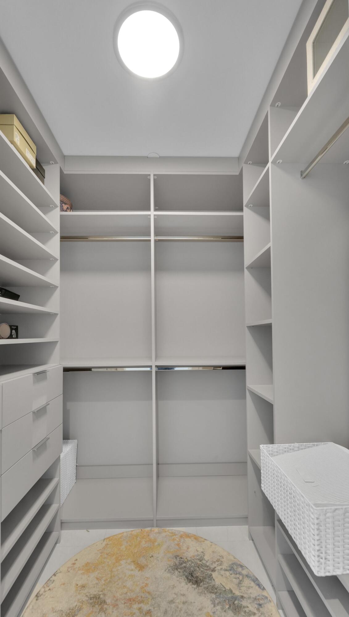 100 E Las Olas #2802 Fort Lauderdale, FL 33301