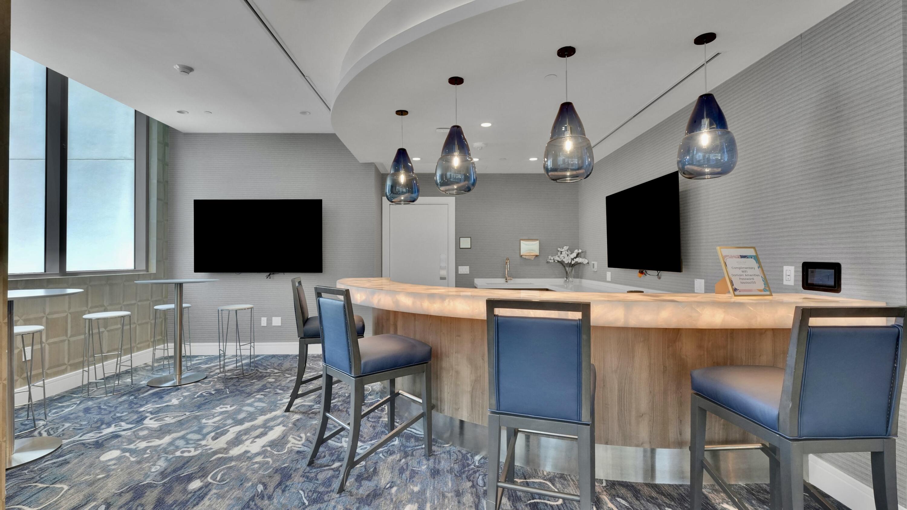 100 E Las Olas #2802 Fort Lauderdale, FL 33301