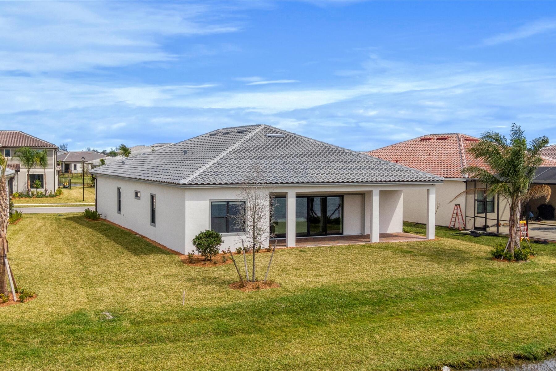 818 SE Courances Port St Lucie, FL 34984